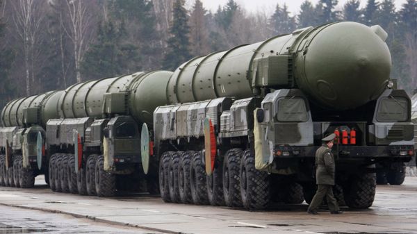 Topol strategic missile complex. File photo - Sputnik International
