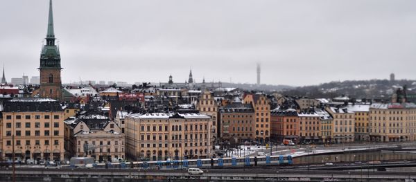 Stockholm metro train on a metro bridge. Stockholm metro train on a metro bridge. - Sputnik International