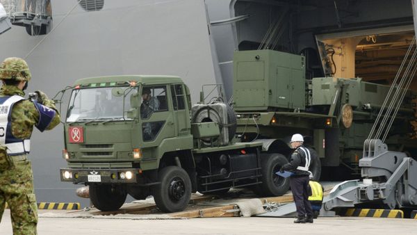 A Japanese Self-Defense Forces' vehicle carrying units of Patriot Advanced Capability-3 (PAC-3) missiles leaves a port on Japan's southern island of Ishigaki, Okinawa prefecture, in this photo taken by Kyodo February 6, 2016. - Sputnik International