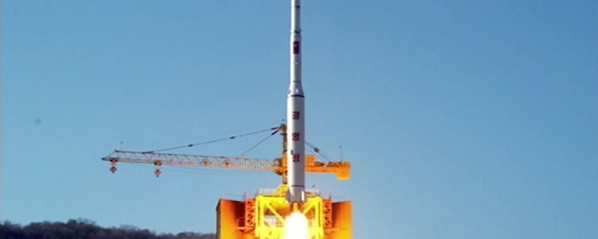 North Korea's rocket launch of earth observation satellite Kwangmyong 4 North Korea's rocket launch of earth observation satellite Kwangmyong 4 - Sputnik International, 1920, 22.08.2023