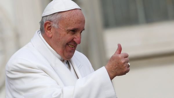 Pope Francis gestures during a special audience to celebrate a Jubilee day for the mystic saint Padre Pio in Saint Peter's Square at the Vatican February 6, 2016. Pope Francis gestures during a special audience to celebrate a Jubilee day for the mystic saint Padre Pio in Saint Peter's Square at the Vatican February 6, 2016. - Sputnik International