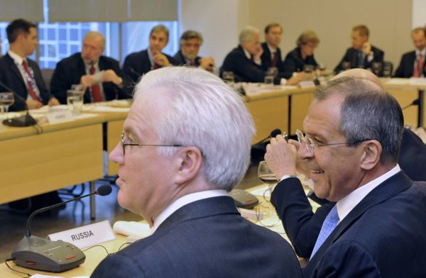 From right: Russian Foreign Minister Sergei Lavrov and Vitaly Churkin, Russian ambassador to the UN, at a meeting with 27 EU foreign ministers during the 63rd UN General Assembly session in New York From right: Russian Foreign Minister Sergei Lavrov and Vitaly Churkin, Russian ambassador to the UN, at a meeting with 27 EU foreign ministers during the 63rd UN General Assembly session in New York - Sputnik International