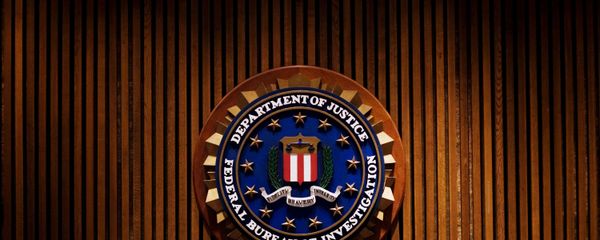 A crest of the Federal Bureau of Investigation is seen 03 August 2007 inside the J. Edgar Hoover FBI Building in Washington, DC. A crest of the Federal Bureau of Investigation is seen 03 August 2007 inside the J. Edgar Hoover FBI Building in Washington, DC. - Sputnik International