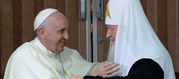 Patriarch Kirill of Moscow and All Russia meets with Pope Francis of Rome Patriarch Kirill of Moscow and All Russia meets with Pope Francis of Rome - Sputnik International