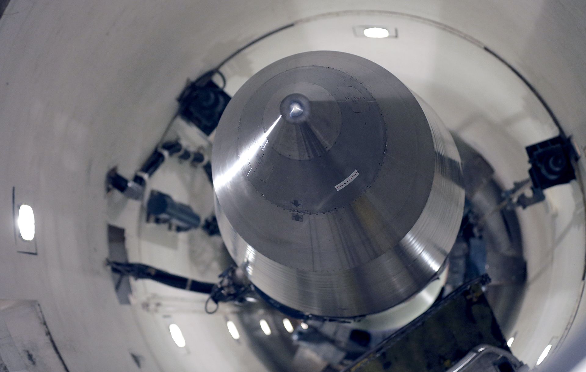In this photo taken June 25, 2014, an inert Minuteman 3 missile is seen in a training launch tube at Minot Air Force Base, N.D. In this photo taken June 25, 2014, an inert Minuteman 3 missile is seen in a training launch tube at Minot Air Force Base, N.D. - Sputnik International, 1920, 02.11.2023