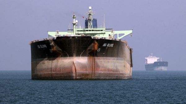 An oil tanker is seen off the port of Bandar Abbas, southern Iran (File) An oil tanker is seen off the port of Bandar Abbas, southern Iran (File) - Sputnik International