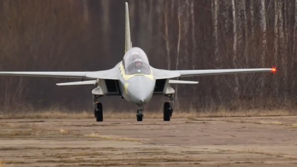 First flight of 10 CP aircraft - Sputnik International