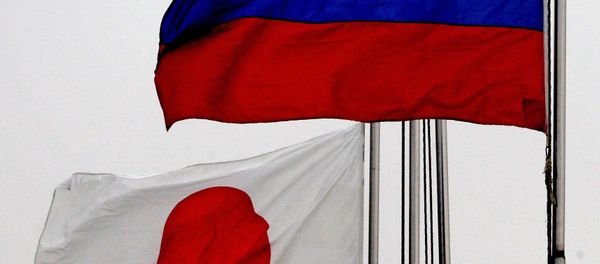 Russian and Japanese flags - Sputnik International