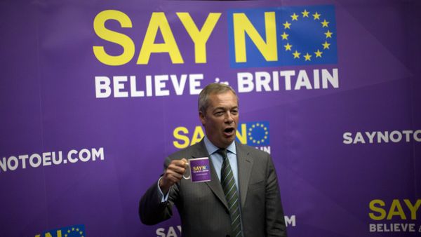 Nigel Farage, the leader of the UK Independence Party (UKIP), poses for photographers after speaking at the launch of their Say No to the EU. Nigel Farage, the leader of the UK Independence Party (UKIP), poses for photographers after speaking at the launch of their Say No to the EU. - Sputnik International