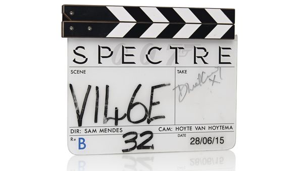Spectre clapper board used during filming signed by Daniel Craig in silver marker. - Sputnik International