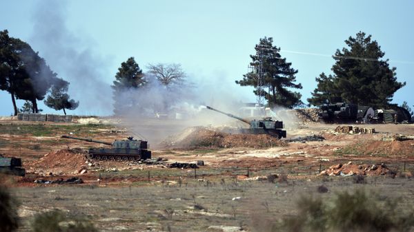 Turkish artillery fire from the border near Kilis town toward northern Syria, in Kilis, Turkey. Turkish artillery fire from the border near Kilis town toward northern Syria, in Kilis, Turkey. - Sputnik International