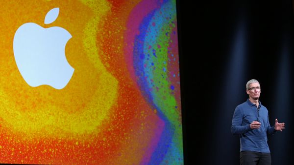 Apple CEO Tim Cook - Sputnik International