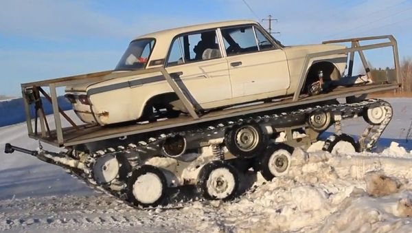 Only in Russia: Lada Tank! - Sputnik International