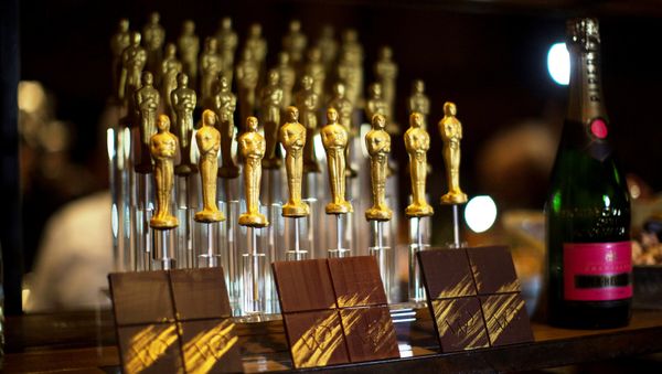 Oscar shaped chocolates are pictured at a preview of the food and decor for the 87th Academy Awards' Governors Ball at the Ray Dolby ballroom in Hollywood, California. - Sputnik International