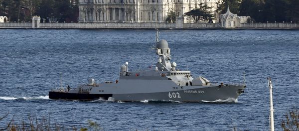 The Russian Navy's missile corvette Zeleny Dol sails in the Bosphorus, on its way to the Mediterranean Sea, in Istanbul, Turkey February 14, 2016 The Russian Navy's missile corvette Zeleny Dol sails in the Bosphorus, on its way to the Mediterranean Sea, in Istanbul, Turkey February 14, 2016 - Sputnik International