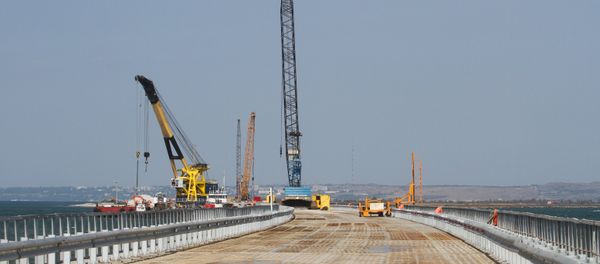 Kerch Strait Bridge Preparatory Work in Taman - Sputnik International