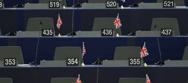 British Union Jack flags are seen on the desks of members of the European parliament ahead of a debate on the upcoming summit and EU referendum in the UK, in Strasbourg, France, February 3, 2016. British Union Jack flags are seen on the desks of members of the European parliament ahead of a debate on the upcoming summit and EU referendum in the UK, in Strasbourg, France, February 3, 2016. - Sputnik International