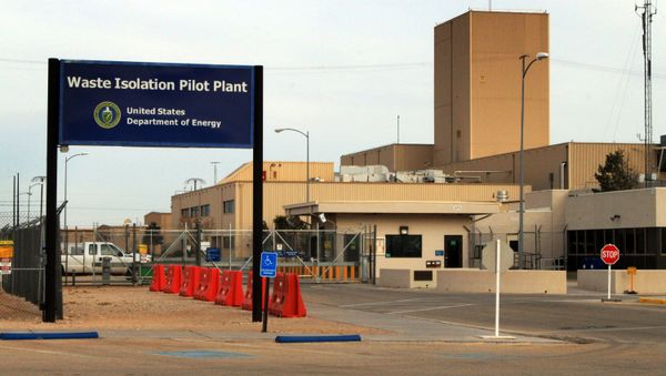 This March 6, 2014 file photo shows the idled Waste Isolation Pilot Plant, the nation's only underground nuclear waste repository, near Carlsbad, N.M. This March 6, 2014 file photo shows the idled Waste Isolation Pilot Plant, the nation's only underground nuclear waste repository, near Carlsbad, N.M. - Sputnik International