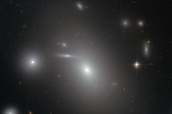 Located near this photos center is NGC 4889. Located near this photos center is NGC 4889. - Sputnik International