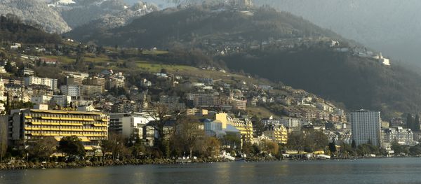 General view of Montreux from Lake Geneva with the Montreux-Palace (C), the hotel that will host the Geneva II peace talks on January 22, 2014 General view of Montreux from Lake Geneva with the Montreux-Palace (C), the hotel that will host the Geneva II peace talks on January 22, 2014 - Sputnik International