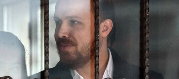 Turkish President's son Bilal Erdogan leaves a polling station in Istanbul on November 1, 2015 after casting his vote for Turkey's legislative Turkish President's son Bilal Erdogan leaves a polling station in Istanbul on November 1, 2015 after casting his vote for Turkey's legislative - Sputnik International