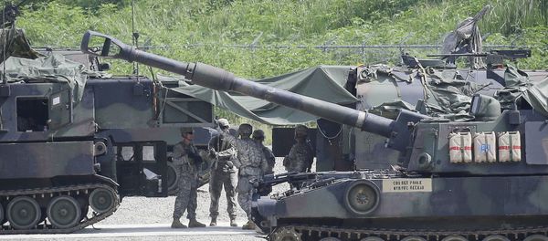 U.S. Army soldiers prepare for a military exercise in Pocheon, south of the demilitarized zone. U.S. Army soldiers prepare for a military exercise in Pocheon, south of the demilitarized zone. - Sputnik International