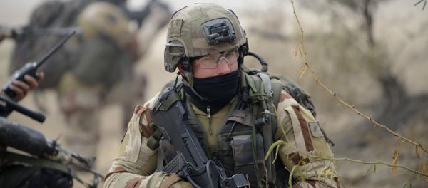 French soldier - Sputnik International