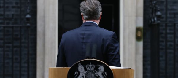 British Prime Minister David Cameron turns to leave after making a statement to the media outside 10 Downing Street in London on February 20 , 2016. - Sputnik International