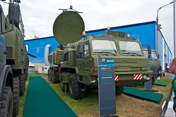 Krasukha mobile ground-based electronic warfare system Krasukha mobile ground-based electronic warfare system - Sputnik International