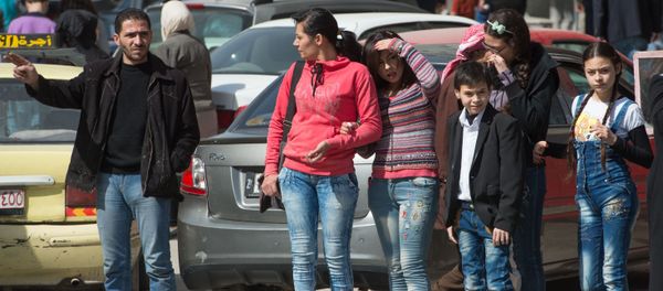 Damascus residents on the streets of the city on the first day of truce - Sputnik International