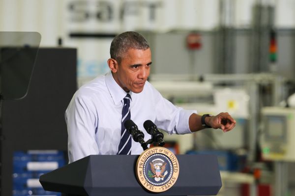 President Barack Obama speaks following his tour of the Saft America factory in Jacksonville, Fla., Friday, Feb. 26, 2016 - Sputnik International