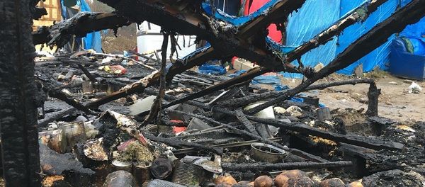 Jungle migrant camp in the French northern port city of Calais Jungle migrant camp in the French northern port city of Calais - Sputnik International