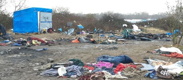Jungle migrant camp in the French northern port city of Calais - Sputnik International