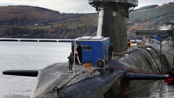 HMS Victorious berthed at the Clyde Naval Base in Scotland. (File) HMS Victorious berthed at the Clyde Naval Base in Scotland. (File) - Sputnik International