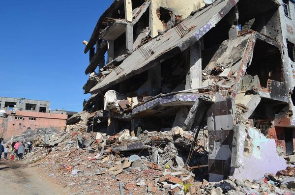 According to media reports, 32 bodies were found in the basement floor of a house destroyed during bombings in the Cudi district. - Sputnik International