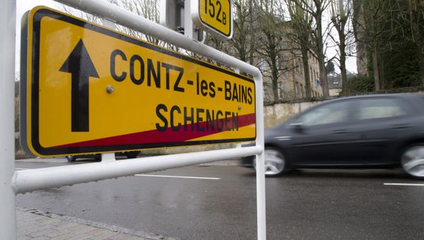 In this photo taken on Thursday, Feb. 4, 2016, a car drives out of Schengen, Luxembourg and into Contz-les-Bains, France - Sputnik International