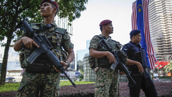 Malaysian military personnel and policeman (File) - Sputnik International