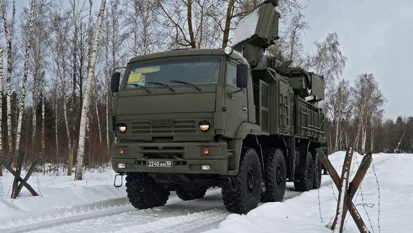The Pantsir-S short-to-medium range gun-missile system on the march - Sputnik International