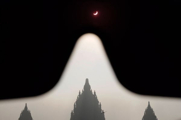 Stargazers' Paradise: Mind-Boggling Pictures of First Solar Eclipse in 2016 - Sputnik International