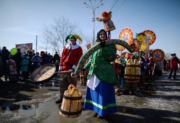 Spring In, Winter Out: Maslenitsa 2016 Celebrations - Sputnik International