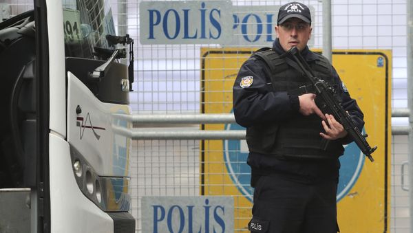 Security officials work at the explosion site, a day after a suicide car bomb went off near bus stops in the heart of Turkey's capital Ankara, Monday, March 14, 2016 Security officials work at the explosion site, a day after a suicide car bomb went off near bus stops in the heart of Turkey's capital Ankara, Monday, March 14, 2016 - Sputnik International