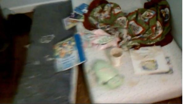 Baby Slathers Lotion All over Room - Sputnik International