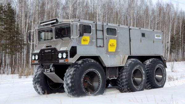 Burlak off-road military vehicle - Sputnik International