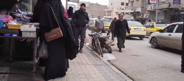 Inside Raqqa: Women's secret films from within closed city of terrorist sect ISIS - Sputnik International