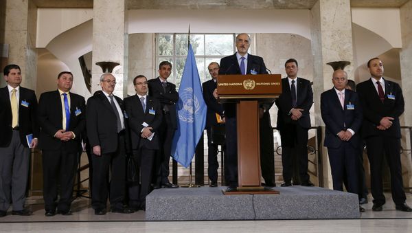 Syrian government delegation headed by Bashar al-Jaafari attends a news conference after a meeting on Syria at the European headquarters of the United Nations in Geneva, Switzerland, March 16, 2016 Syrian government delegation headed by Bashar al-Jaafari attends a news conference after a meeting on Syria at the European headquarters of the United Nations in Geneva, Switzerland, March 16, 2016 - Sputnik International