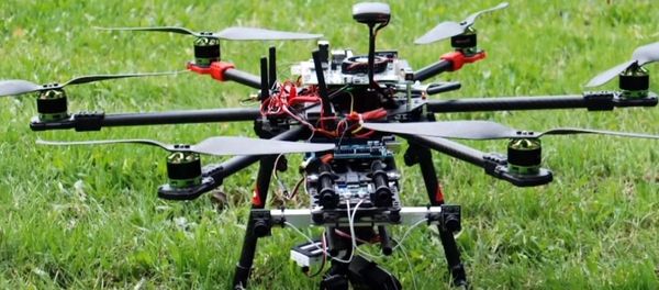 Self-flying drone - Sputnik International