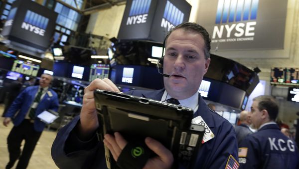Trader Jonathan Corpina works on the floor of the New York Stock Exchange, Wednesday, March 16, 2016 Trader Jonathan Corpina works on the floor of the New York Stock Exchange, Wednesday, March 16, 2016 - Sputnik International