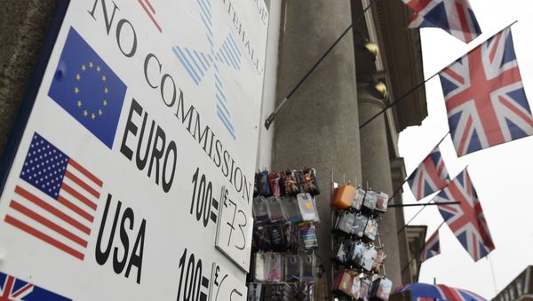 A rates board is seen outside of a Forex outlet in central London, Britain, February 22 , 2016. A rates board is seen outside of a Forex outlet in central London, Britain, February 22 , 2016. - Sputnik International