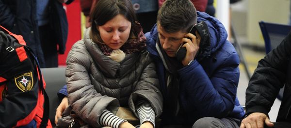 Relatives of a victim of the crashed Flydubai Boeing 737-800 at the airport of Rostov-On-Don, Russia Relatives of a victim of the crashed Flydubai Boeing 737-800 at the airport of Rostov-On-Don, Russia - Sputnik International