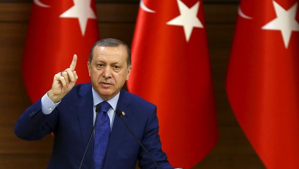 Turkish President Tayyip Erdogan makes a speech during his meeting with mukhtars at the Presidential Palace in Ankara, Turkey, March 16, 2016 - Sputnik International